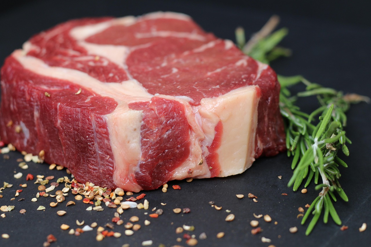 こだわりの肉料理